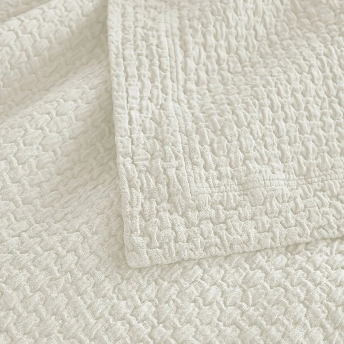 Juliet Pearl Matelassé Coverlets by Peacock Alley