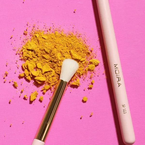 Moira Defined Crease Brush